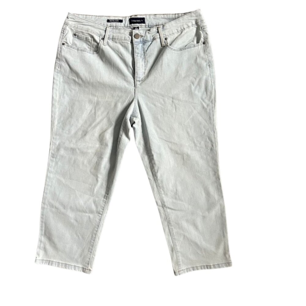 Charter Club Bristol Capri Size 14P Tummy Control Blue Denim - Picture 4 of 9